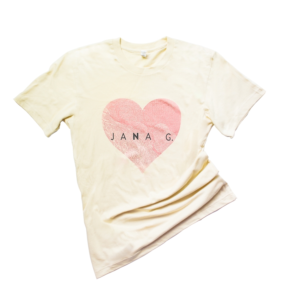 Jana G. Pink Heart Logo Short Sleeve T-Shirt NWOT